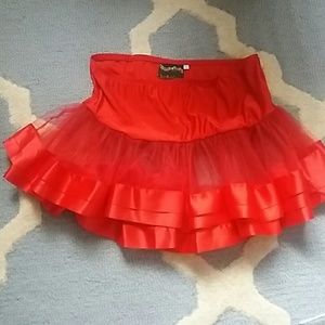 🗽Ruffled red Mini skirt